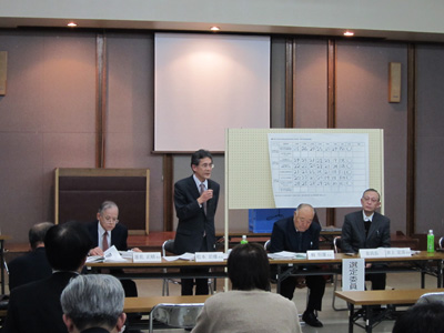 選定委員会2011_1